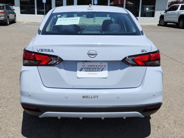2024 Nissan Versa - Image 18