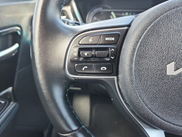 2022 Kia Niro EV - Image 6