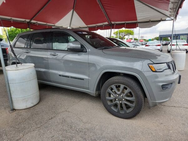 2022 Jeep Grand Cherokee WK - Image 3