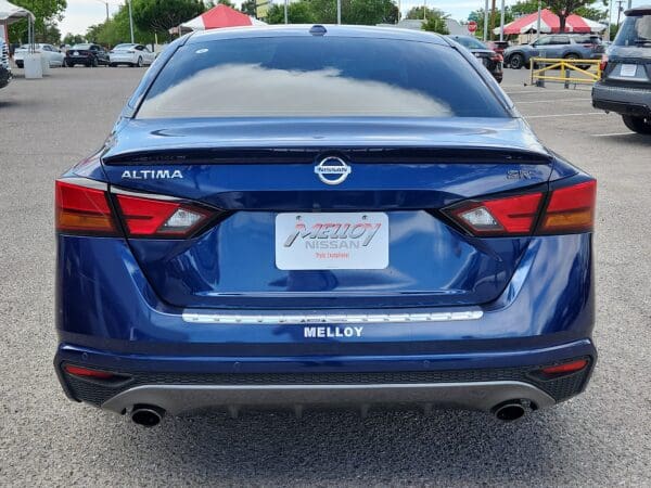 2021 Nissan Altima - Image 17