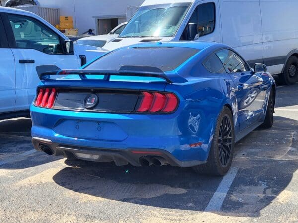 2019 Ford Mustang - Image 5