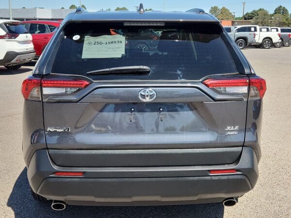 2023 Toyota RAV4 - Image 18