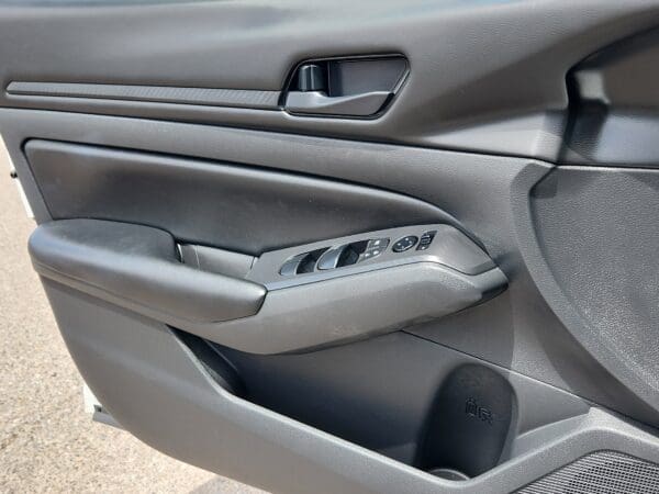 2024 Nissan Altima - Image 14