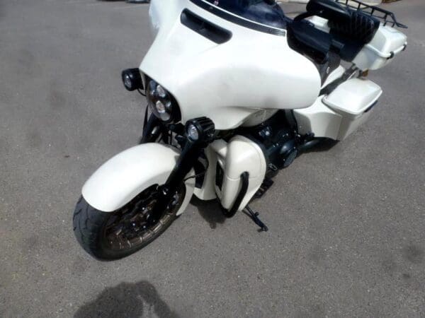 2023 Harley-Davidson FLHXST - Image 10