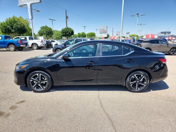 2024 Nissan Sentra - Image 2