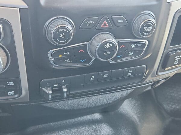 2020 Ram 1500 Classic - Image 12