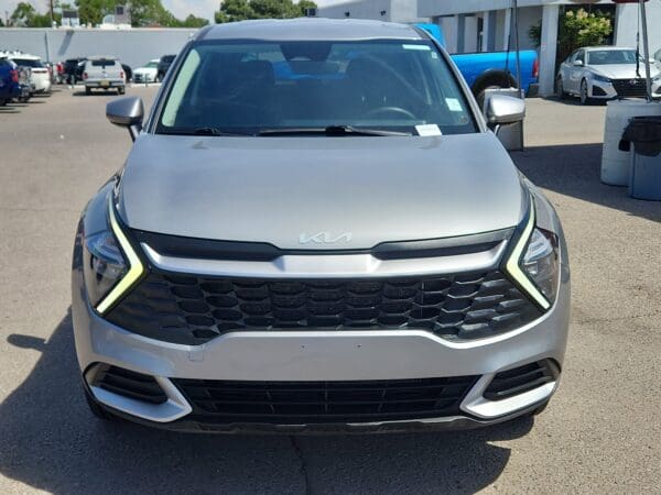 2023 Kia Sportage - Image 5