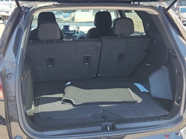 2023 Chevrolet Equinox - Image 20