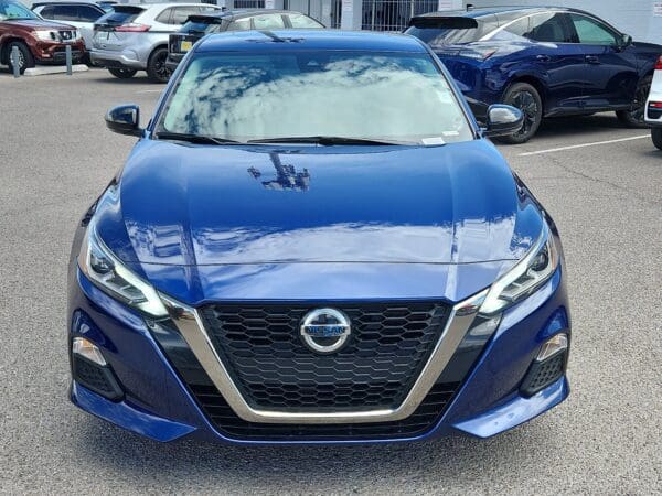 2021 Nissan Altima - Image 4