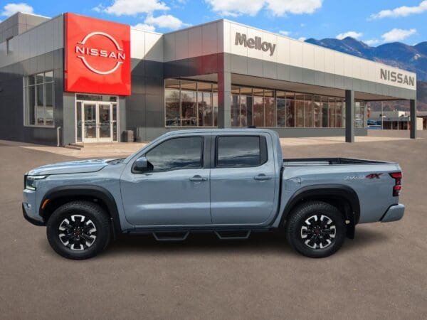 2024 Nissan Frontier - Image 2