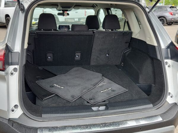 2023 Nissan Rogue - Image 20