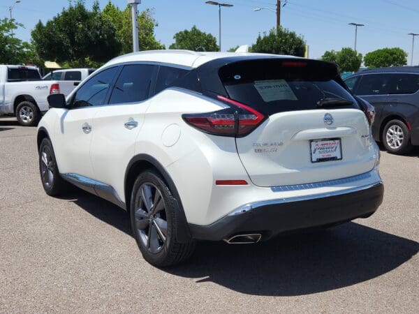 2022 Nissan Murano - Image 3