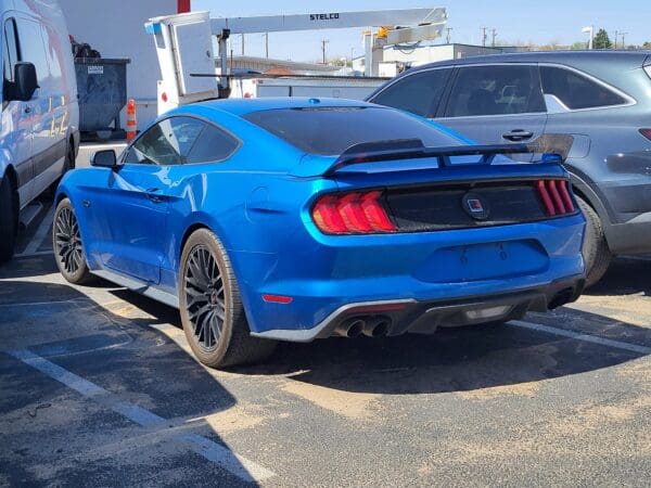 2019 Ford Mustang - Image 3