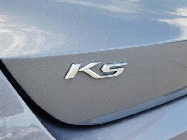 2022 Kia K5 - Image 19