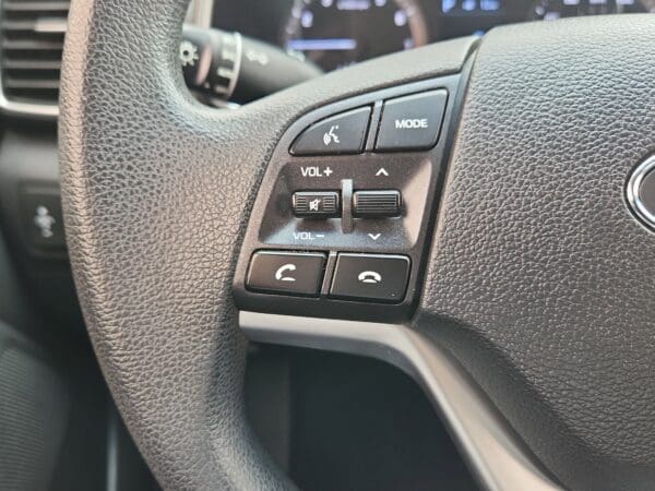 2021 Hyundai Tucson - Image 6