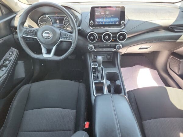 2024 Nissan Sentra - Image 17