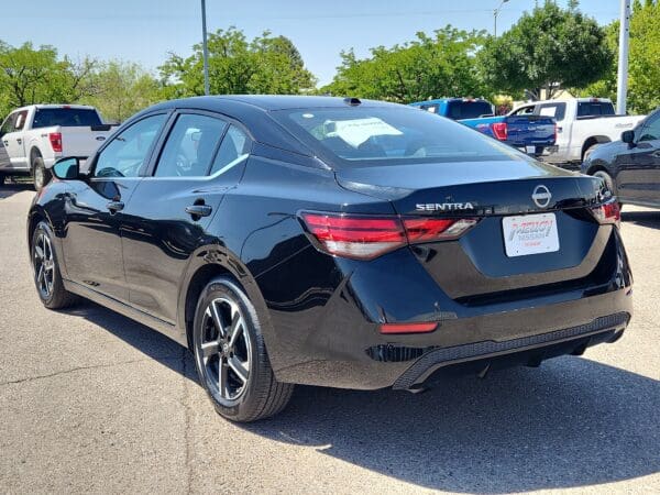 2024 Nissan Sentra - Image 3
