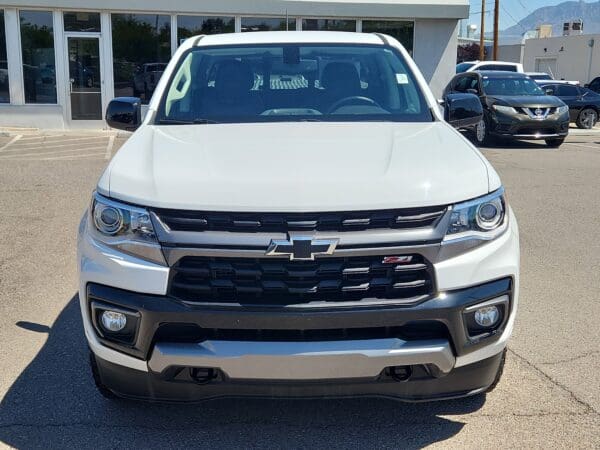 2022 Chevrolet Colorado - Image 5