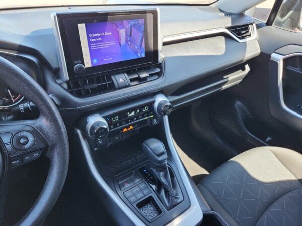 2023 Toyota RAV4 - Image 9