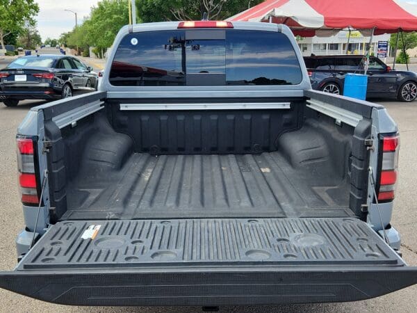 2024 Nissan Frontier - Image 20