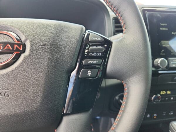 2024 Nissan Frontier - Image 7