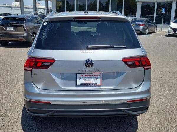 2024 Volkswagen Tiguan - Image 18