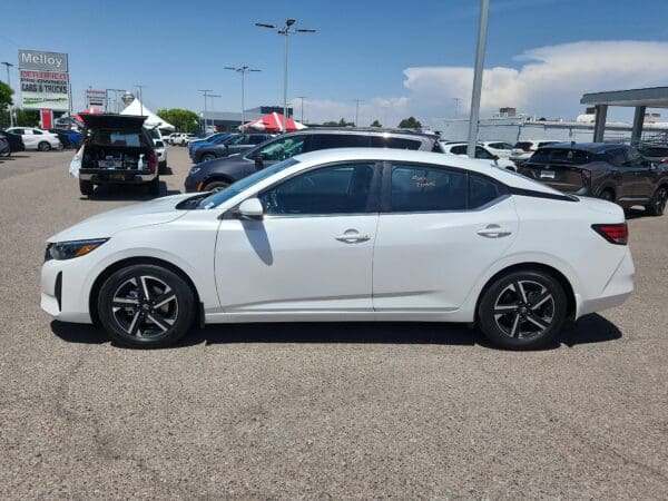 2024 Nissan Sentra - Image 2