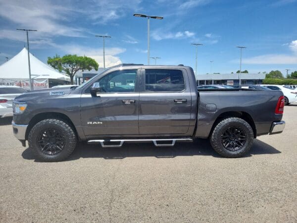 2024 Ram 1500 - Image 2