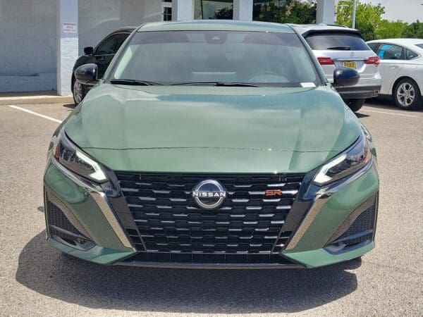 2025 Nissan Altima - Image 5