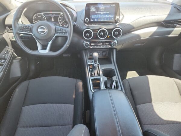 2025 Nissan Sentra - Image 17