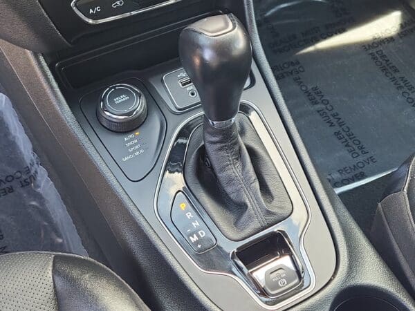 2023 Jeep Cherokee - Image 22