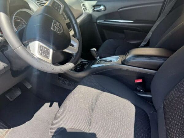 2018 Dodge Journey - Image 5