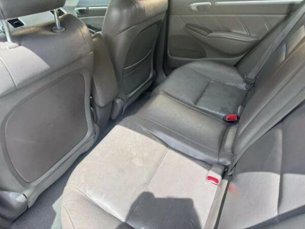 2010 Honda Civic - Image 6