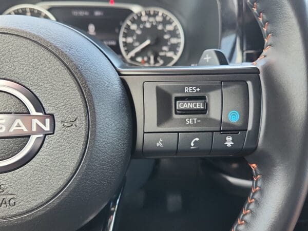 2025 Nissan Pathfinder - Image 7