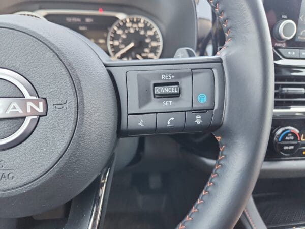 2025 Nissan Pathfinder - Image 7