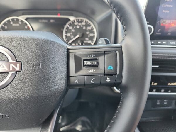 2025 Nissan Rogue - Image 7