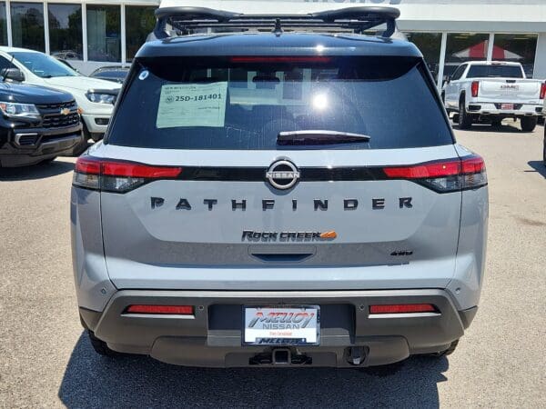 2025 Nissan Pathfinder - Image 19