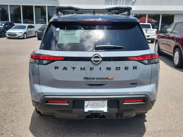 2025 Nissan Pathfinder - Image 18