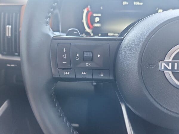 2024 Nissan Pathfinder - Image 6