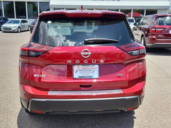 2025 Nissan Rogue - Image 18