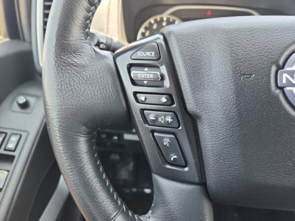 2024 Nissan Frontier - Image 6