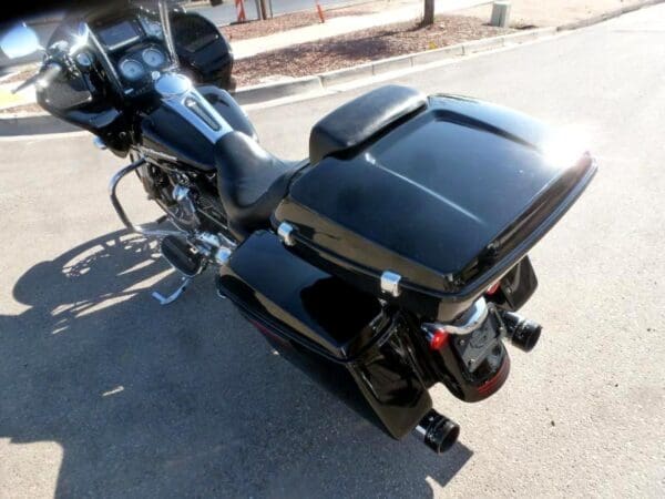 2017 Harley-Davidson FLTRXS - Image 6