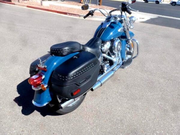 2021 Harley-Davidson FLHC - Image 9