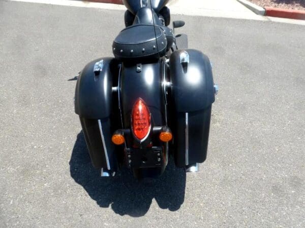 2017 Indian Chieftain Dark Horse - Image 4