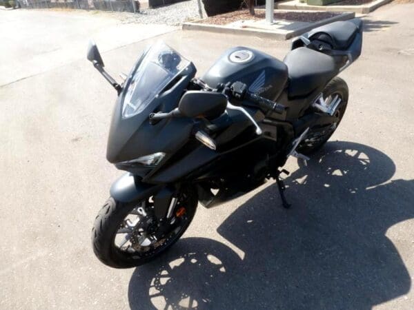 2024 Honda CBR500RA - Image 8