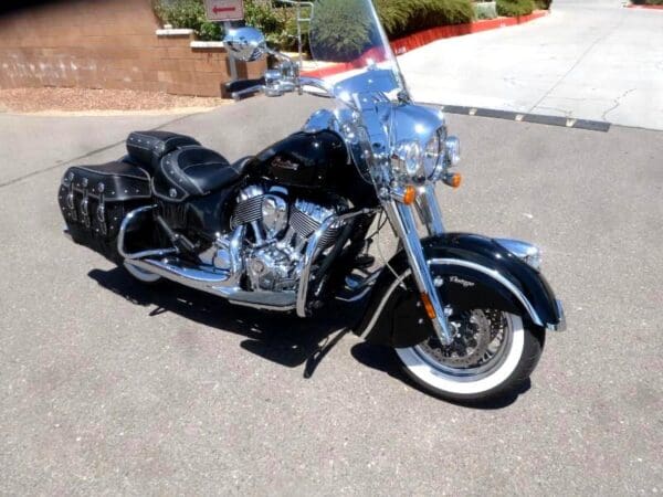 2018 Indian Chief Vintage - Image 2