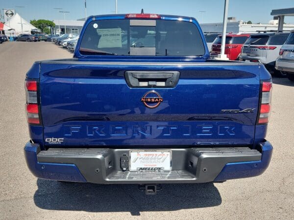2023 Nissan Frontier - Image 18