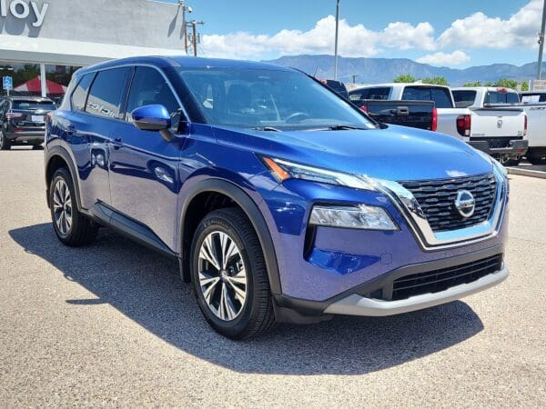 2021 Nissan Rogue - Image 4