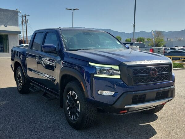 2023 Nissan Frontier - Image 4