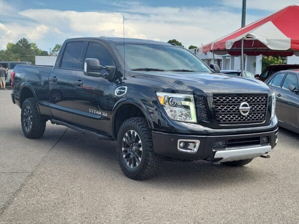 2019 Nissan Titan XD - Image 4